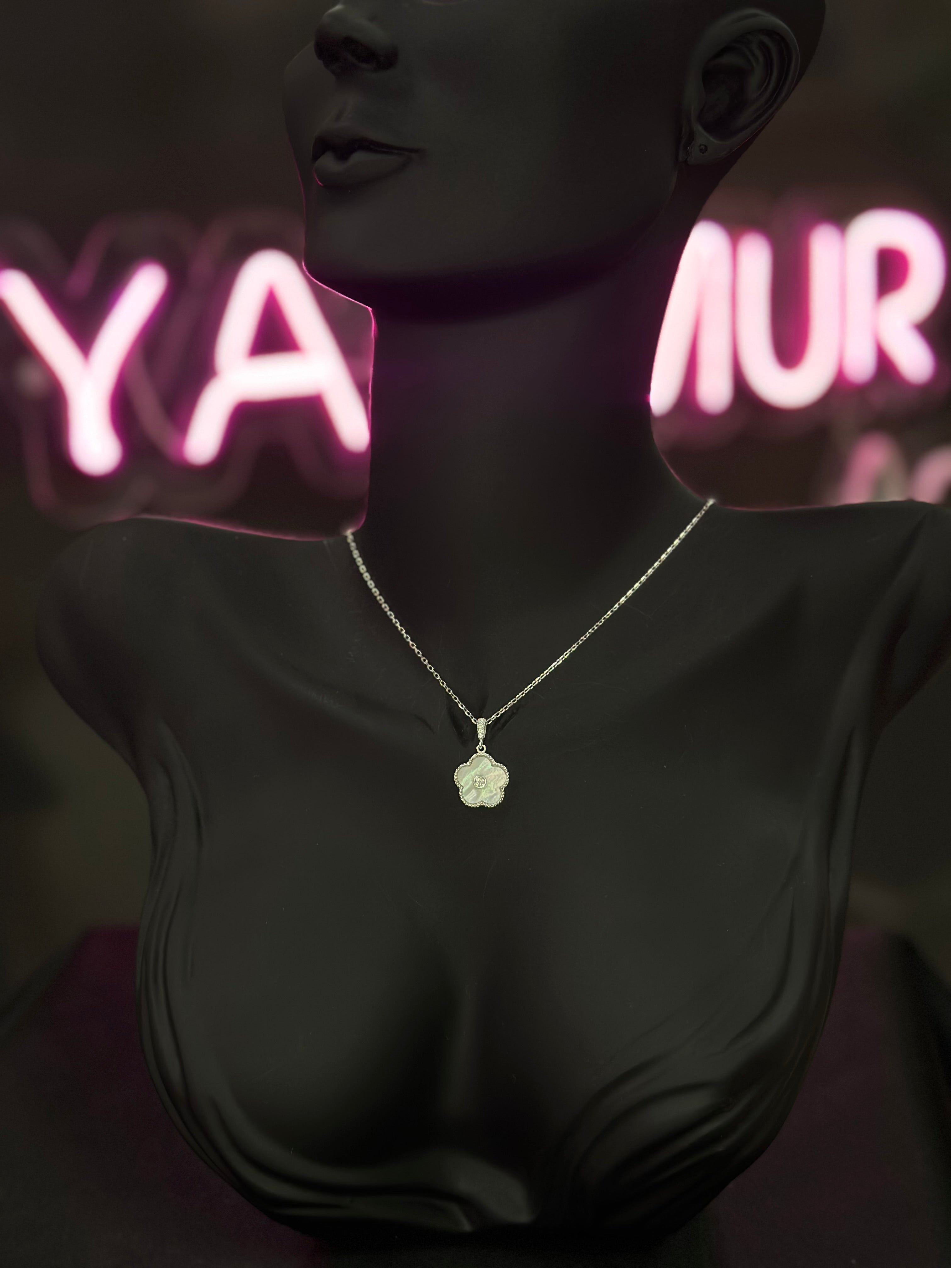 Yagmur Takı